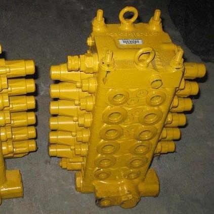 Excavator PC30UU-3 Control Valve 723-18-13100